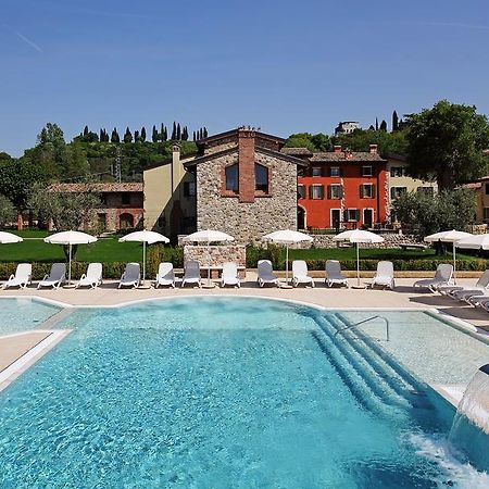 Residence Borgo Mondragon Λατζίζε Εξωτερικό φωτογραφία