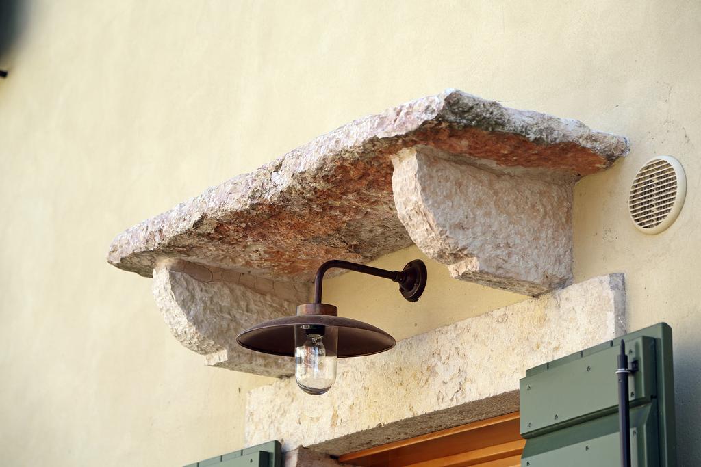 Residence Borgo Mondragon Λατζίζε Εξωτερικό φωτογραφία